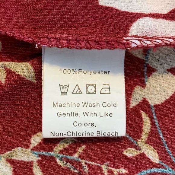 🆕Floral Blouse - Picture 7 of 9